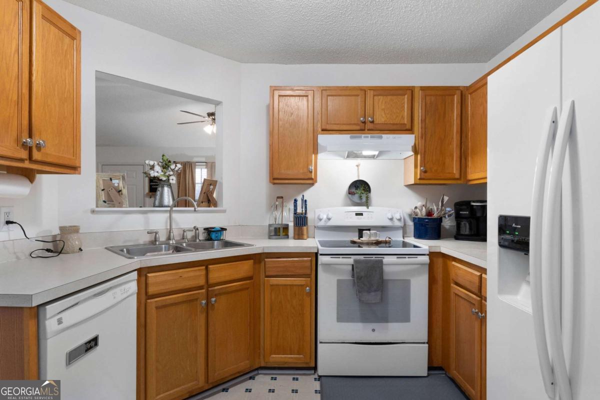 131 Benjamin Drive Rockmart GA 30153