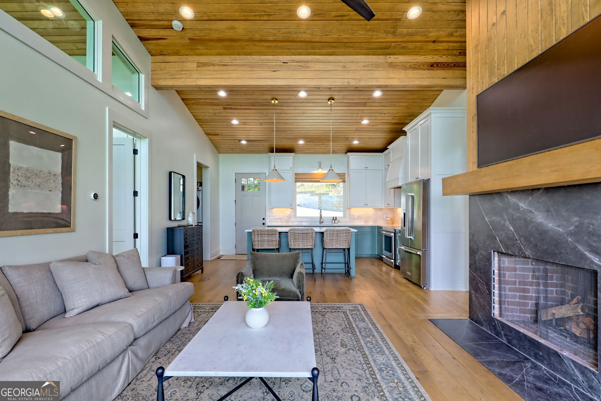 602 Charmont Drive Tiger GA 30576