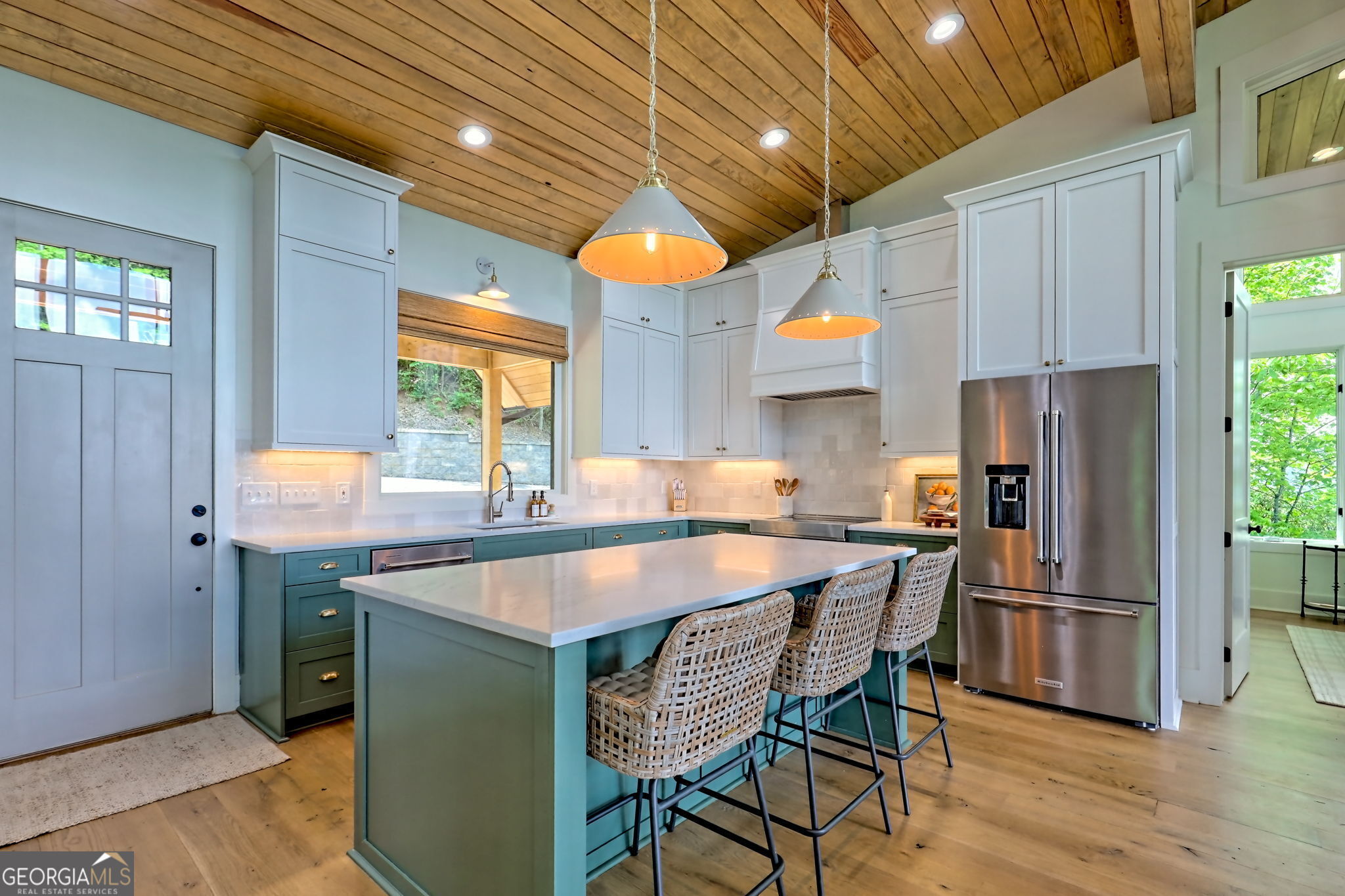 602 Charmont Drive Tiger GA 30576
