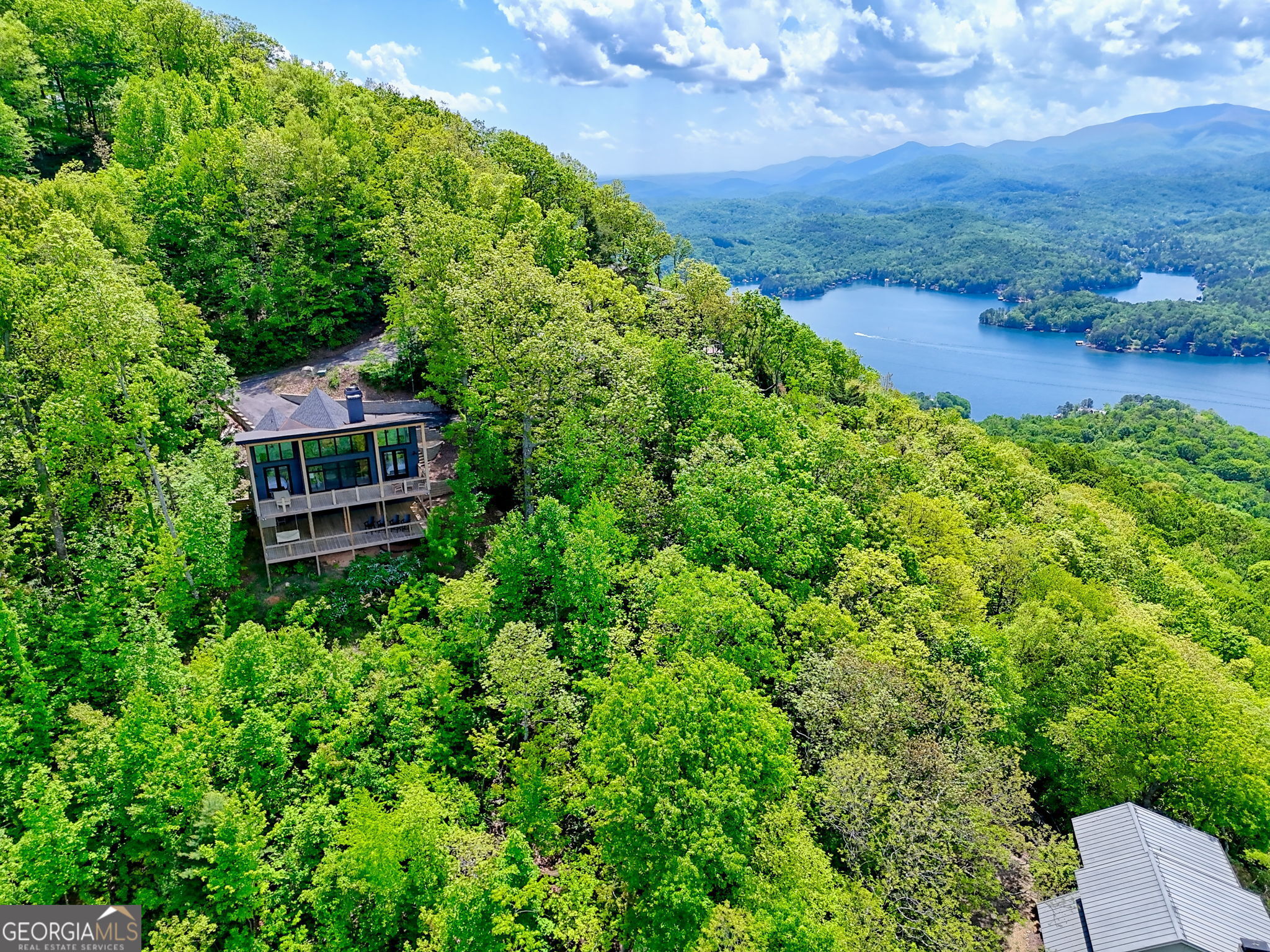 602 Charmont Drive Tiger GA 30576
