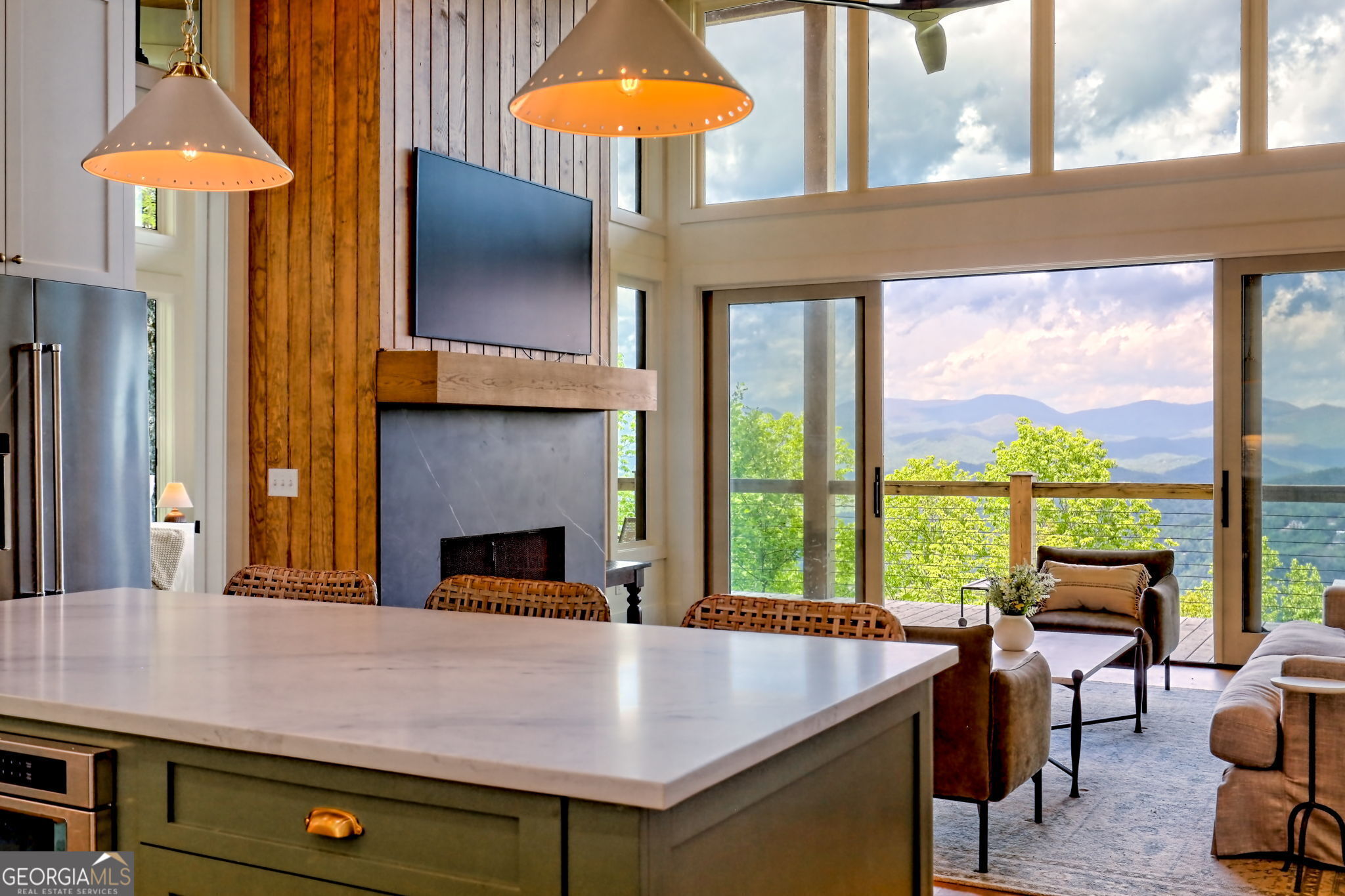 602 Charmont Drive Tiger GA 30576