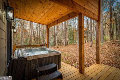 649 Lees Ride Mccaysville GA 30555