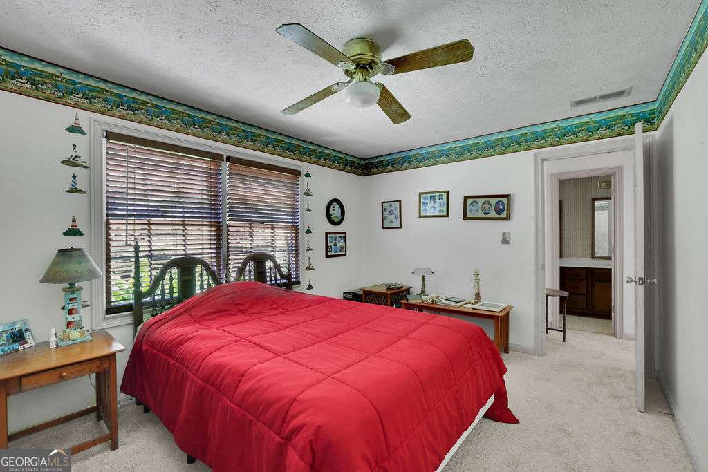 1339 Saint Michaels Court SW Lilburn GA 30047
