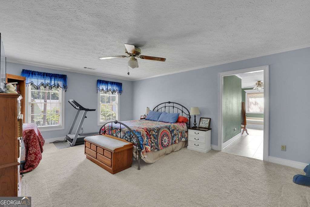 1339 Saint Michaels Court SW Lilburn GA 30047