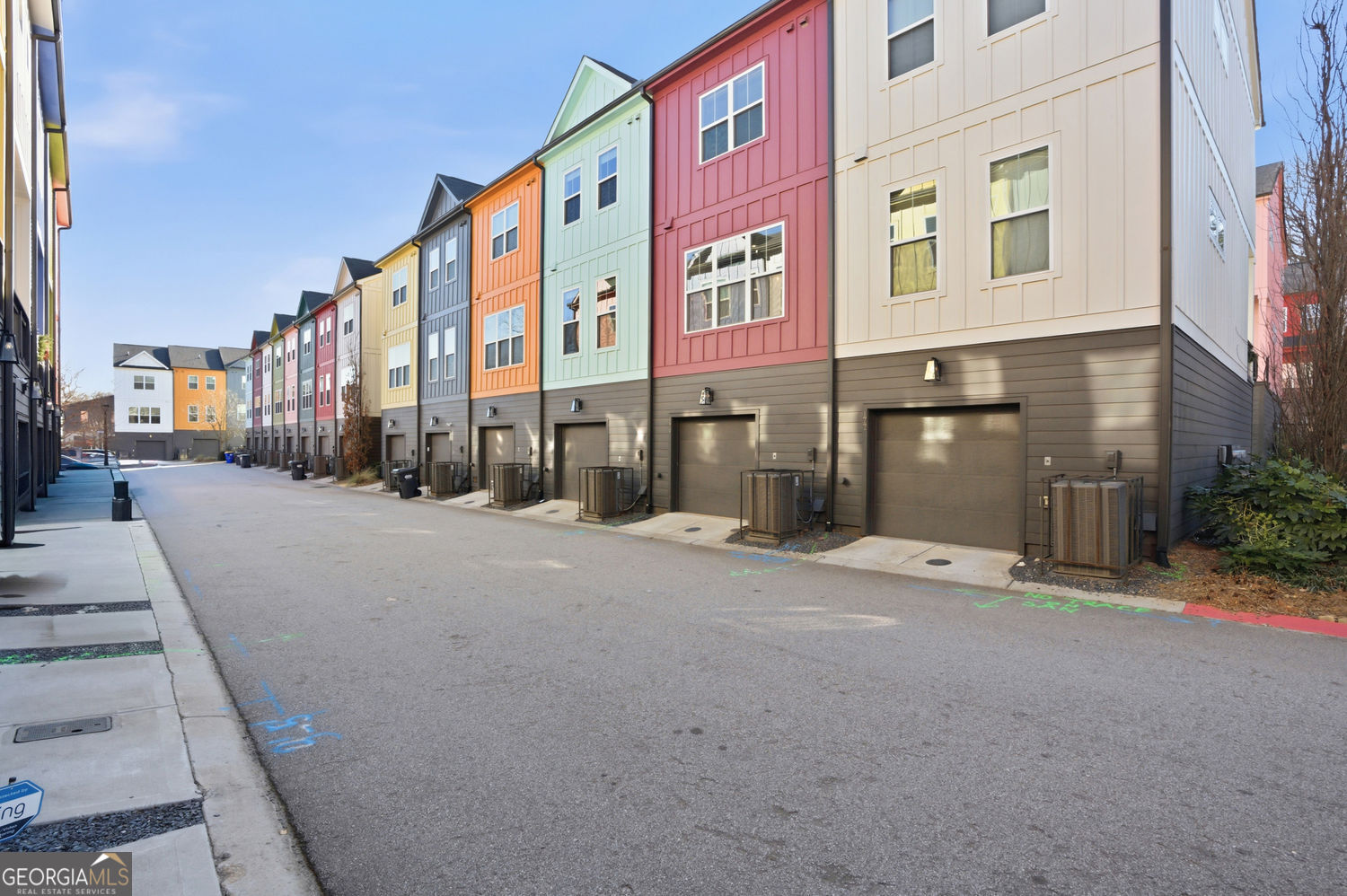 179 Color Circle SE Atlanta GA 30317