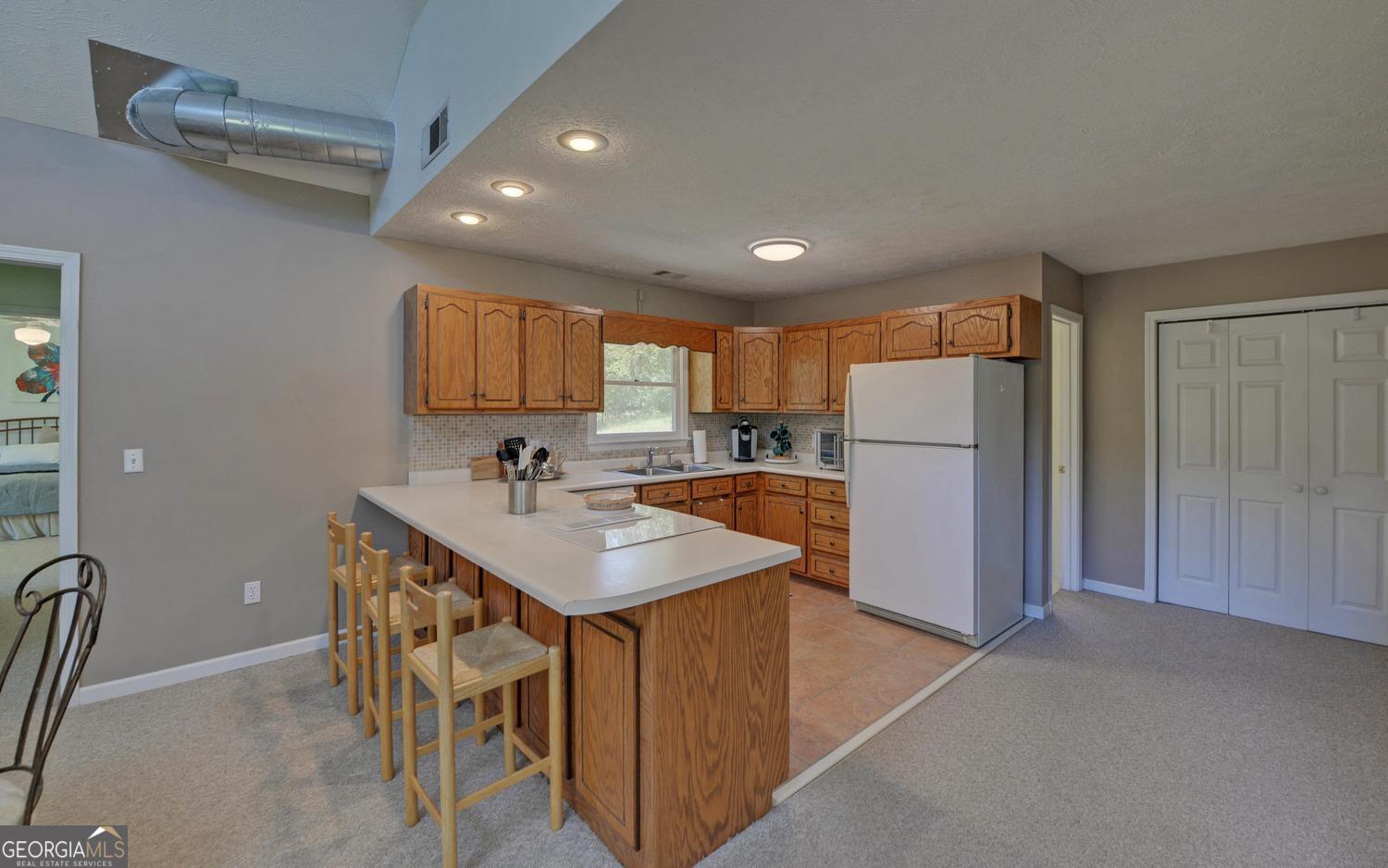 194 Harvey Lane Lavonia GA 30553