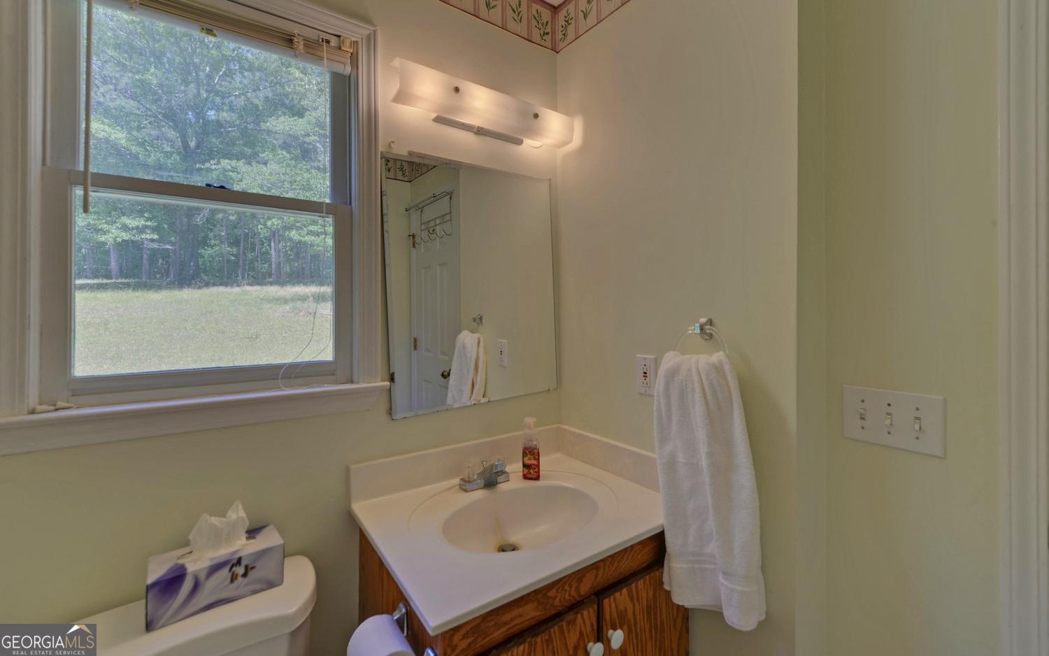 194 Harvey Lane Lavonia GA 30553