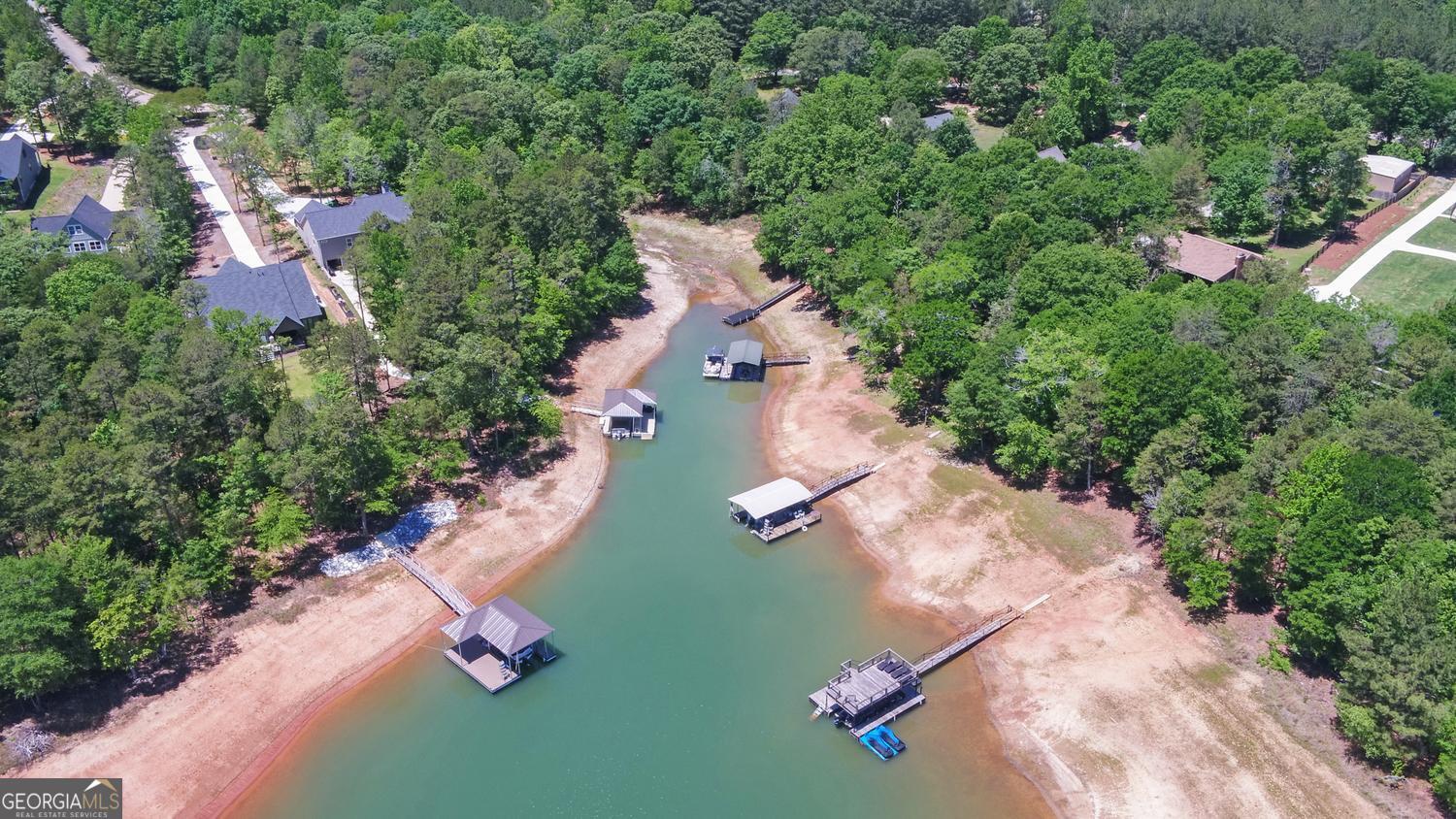 194 Harvey Lane Lavonia GA 30553