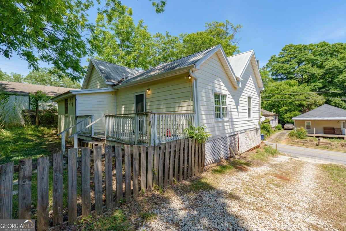 285 Rocksprings Street Athens GA 30606