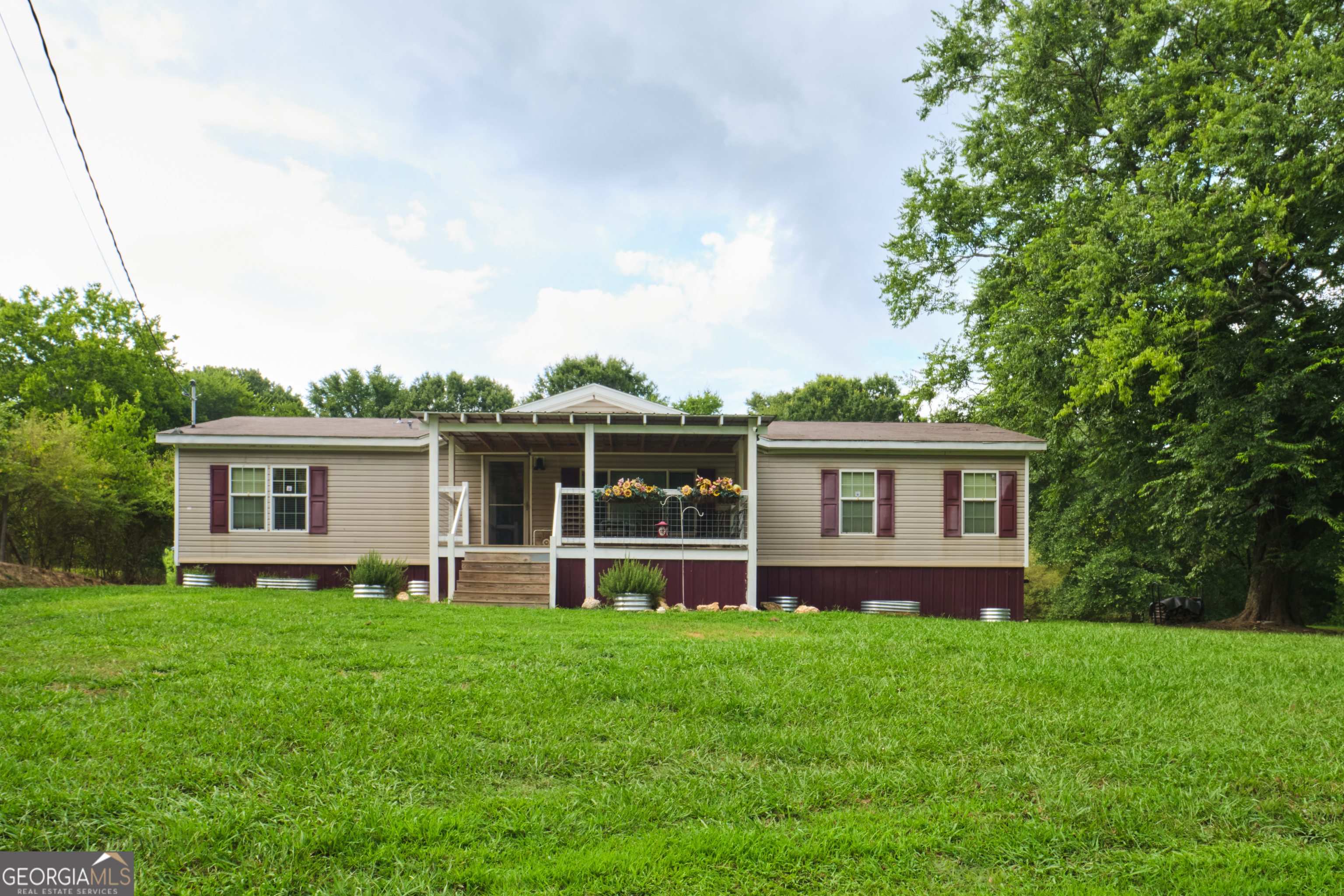 405 NE Brewer Road Kingston GA 30145