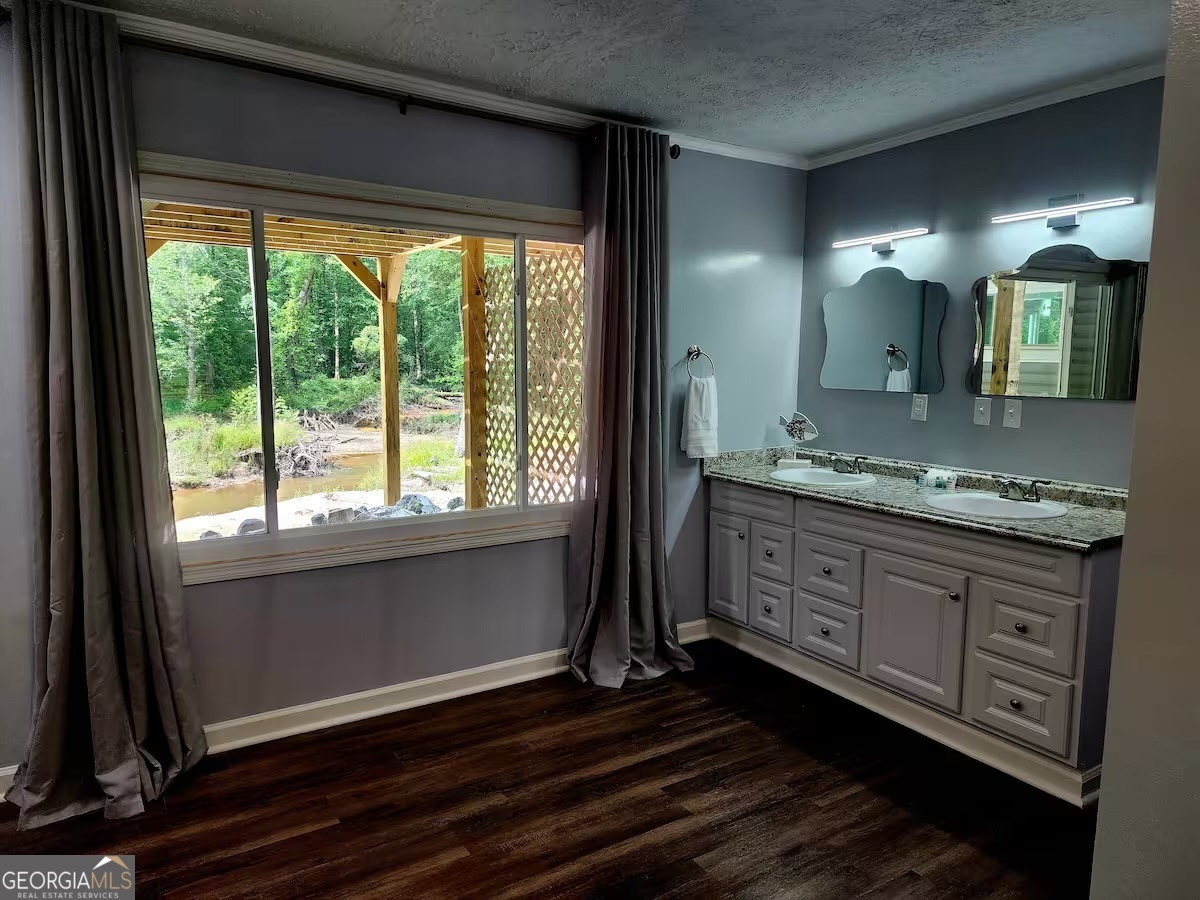 326 Turkey Run Dublin GA 31021