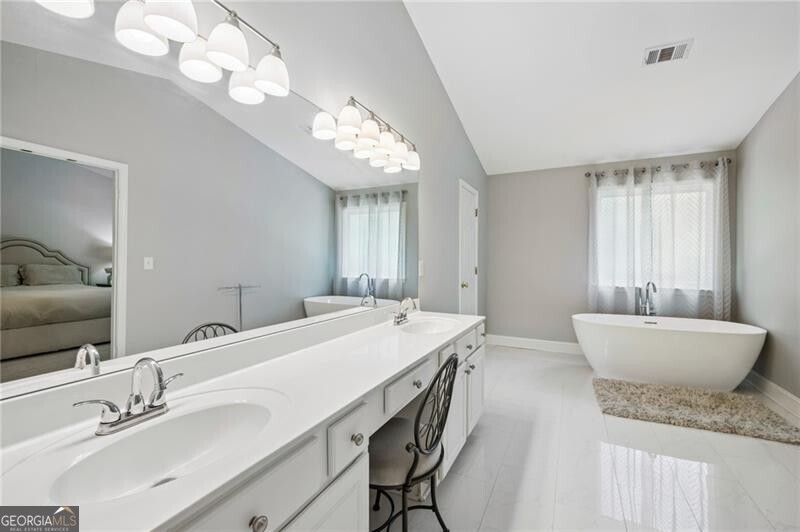 5030 Foxberry Lane Roswell GA 30075