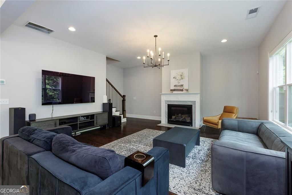2078 Drew Drive Atlanta GA 30318