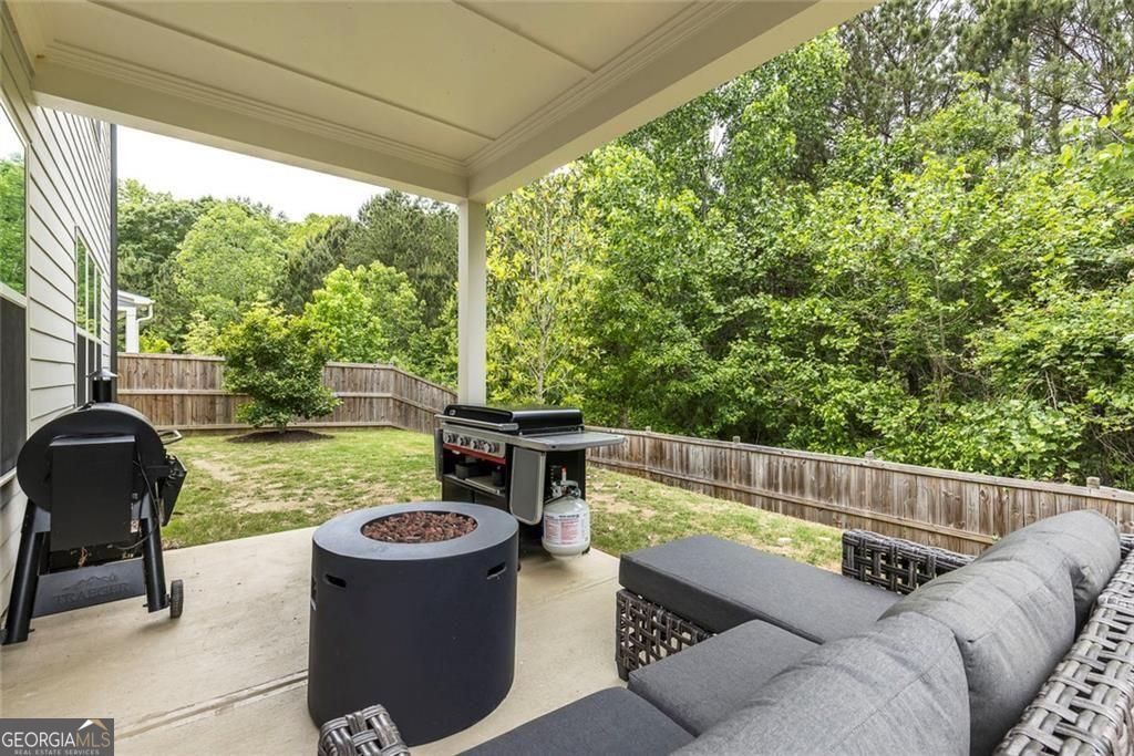 2078 Drew Drive Atlanta GA 30318
