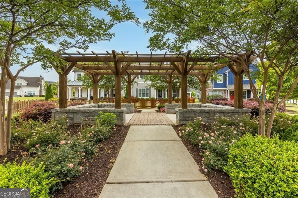 2078 Drew Drive Atlanta GA 30318