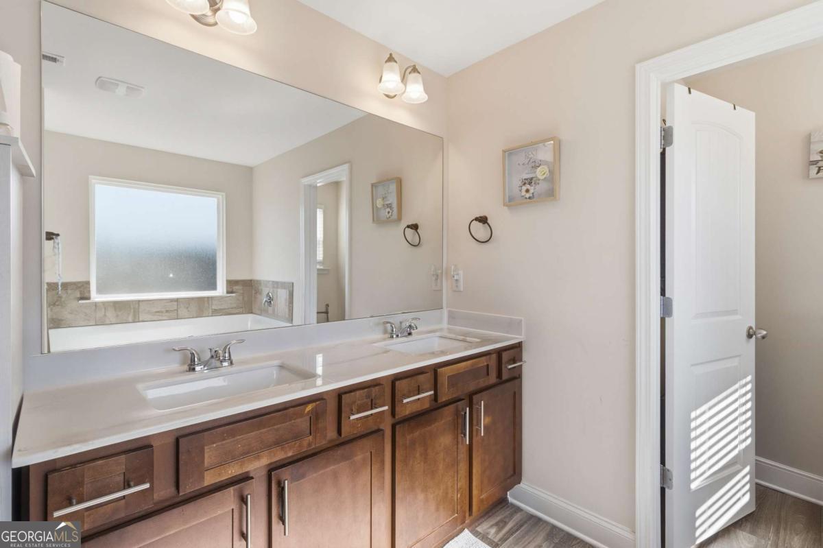 212 Sophie Circle Locust Grove GA 30248