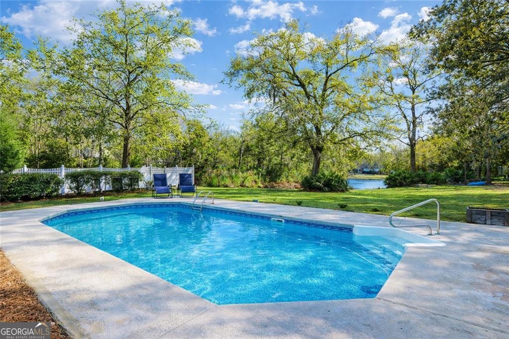 113 Serenoa Drive Brunswick GA 31523