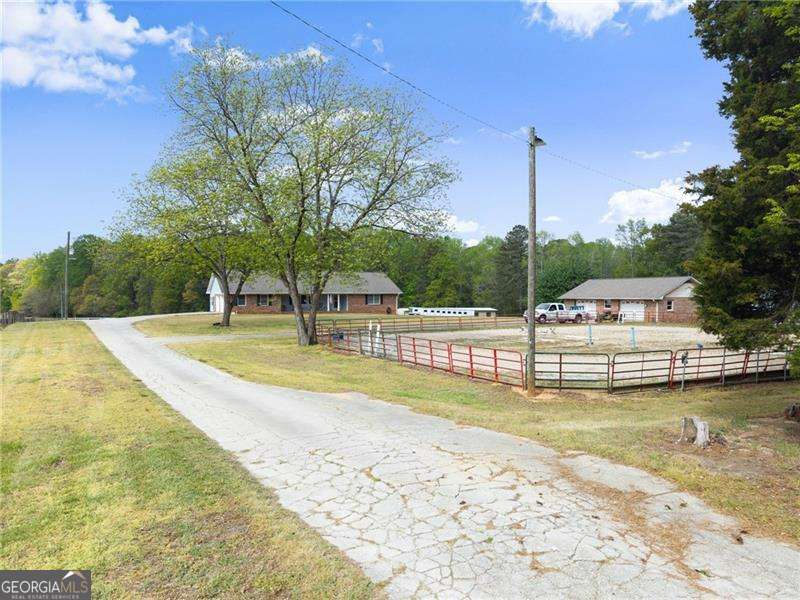 2200 Highway 81 Loganville GA 30052