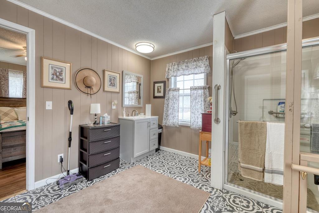 643 Number 20 Mine Road Mccaysville GA 30555