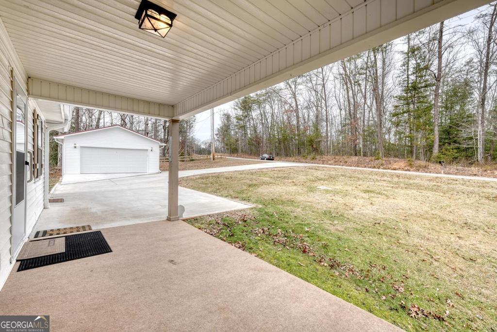 643 Number 20 Mine Road Mccaysville GA 30555