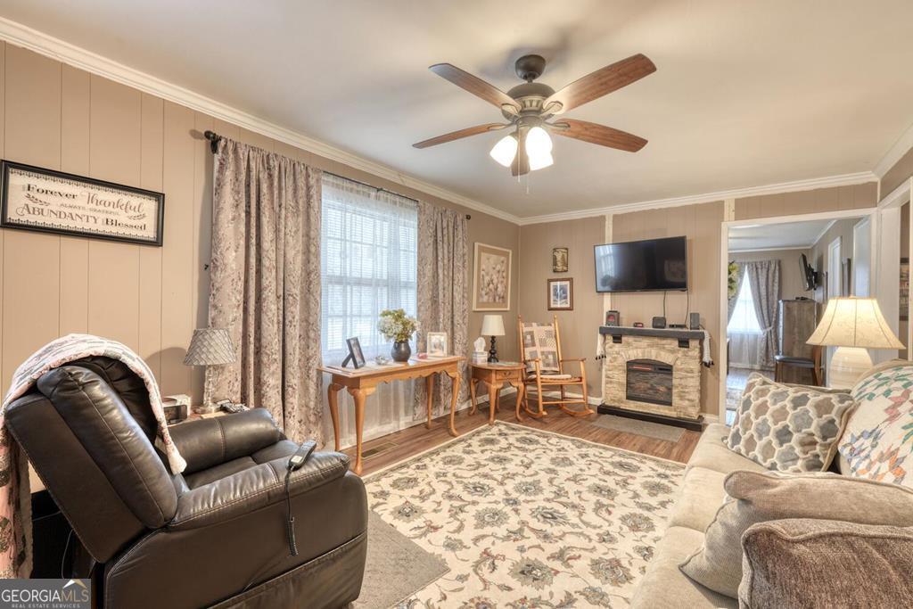 643 Number 20 Mine Road Mccaysville GA 30555