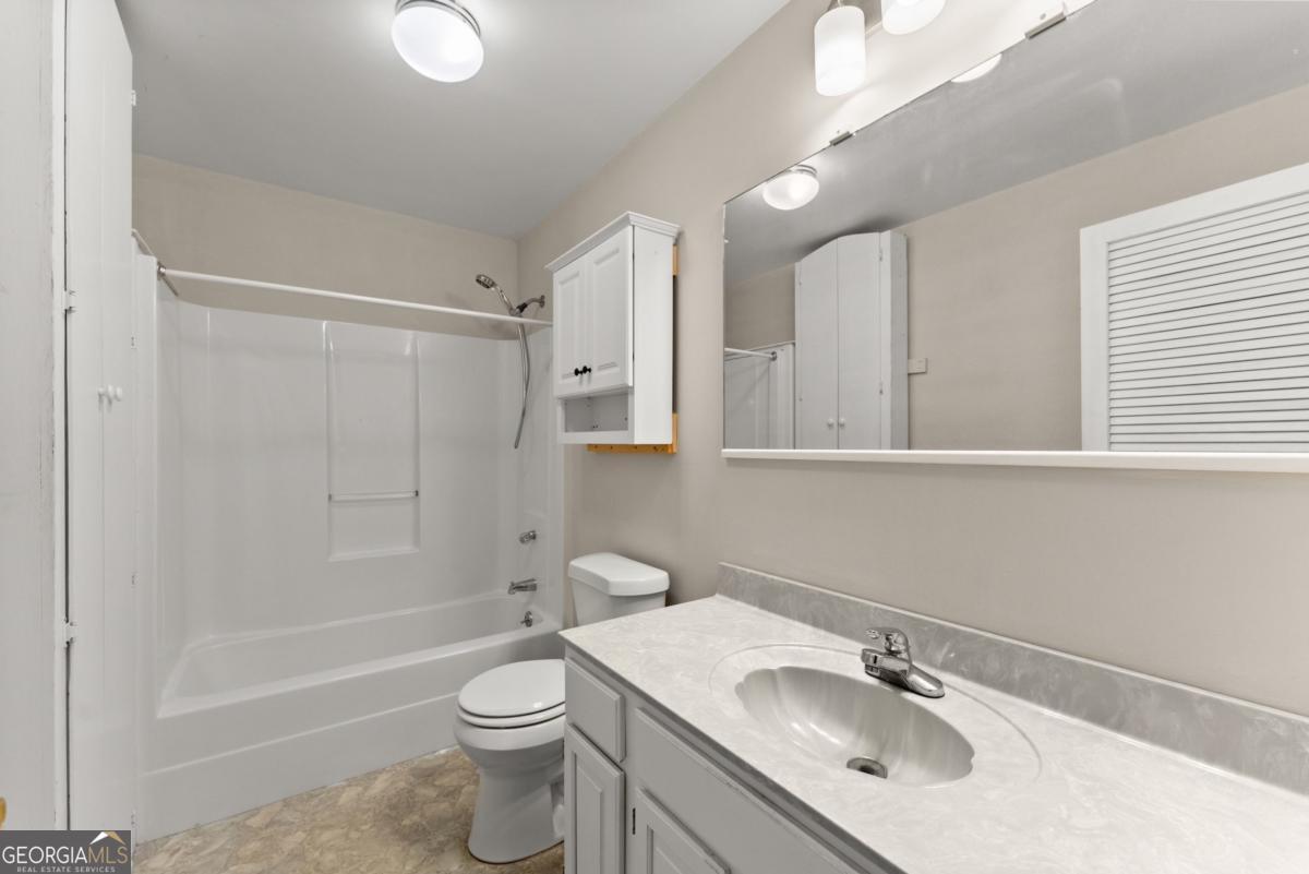 705 Long Mountain Road Cleveland GA 30528
