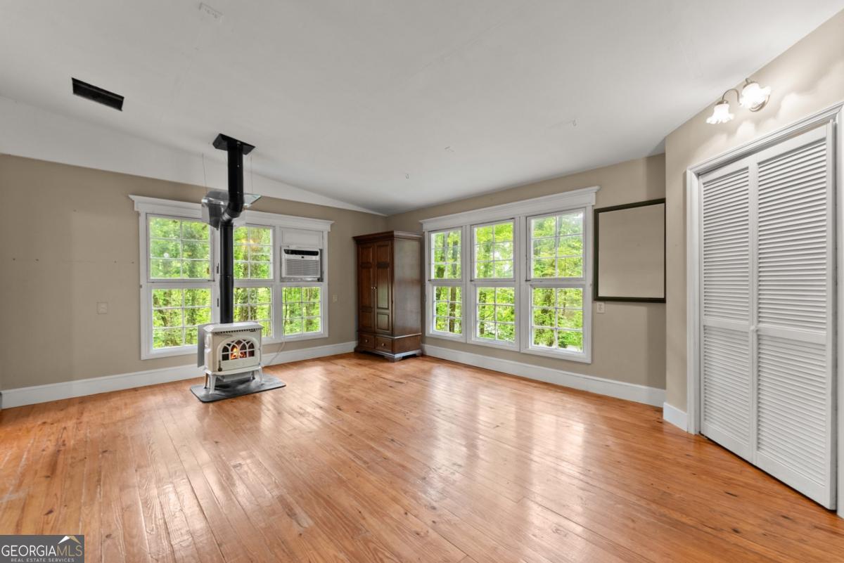 705 Long Mountain Road Cleveland GA 30528