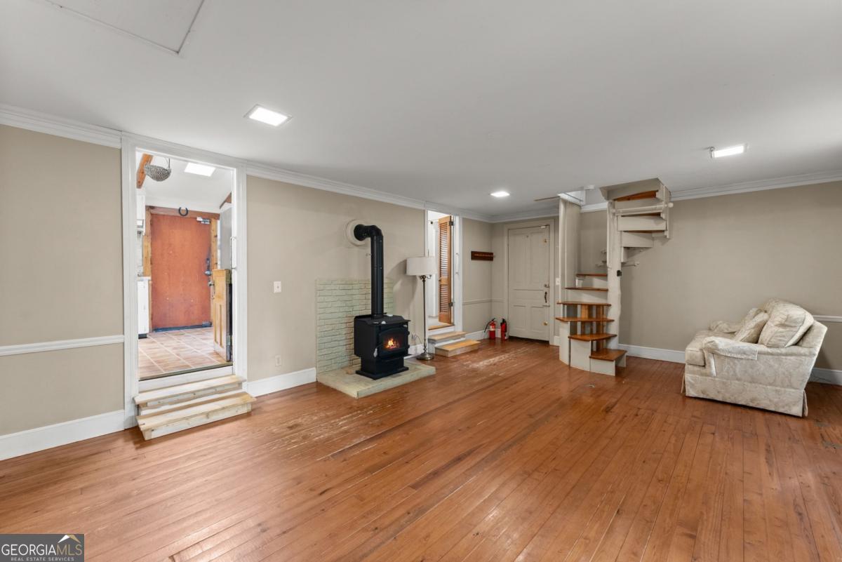 705 Long Mountain Road Cleveland GA 30528