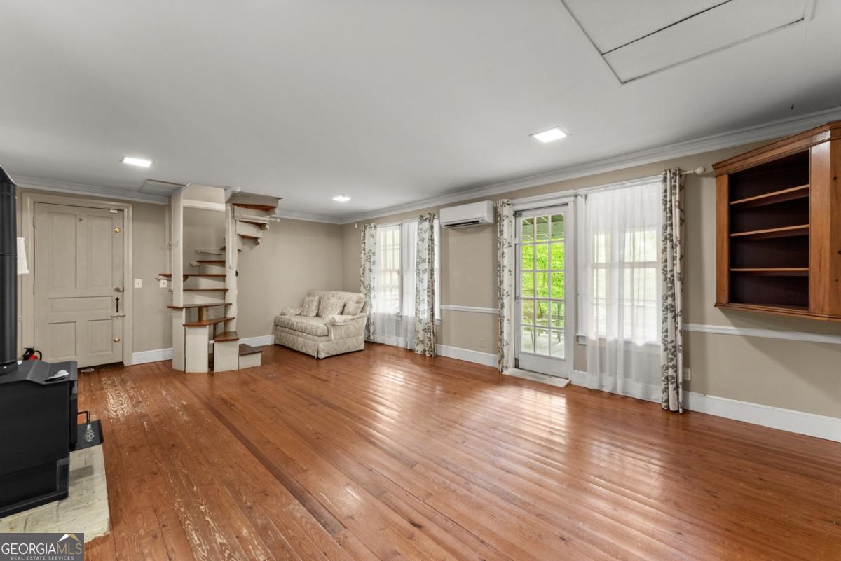 705 Long Mountain Road Cleveland GA 30528