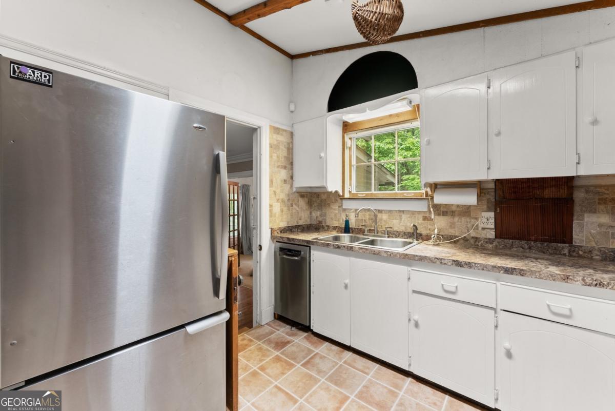 705 Long Mountain Road Cleveland GA 30528