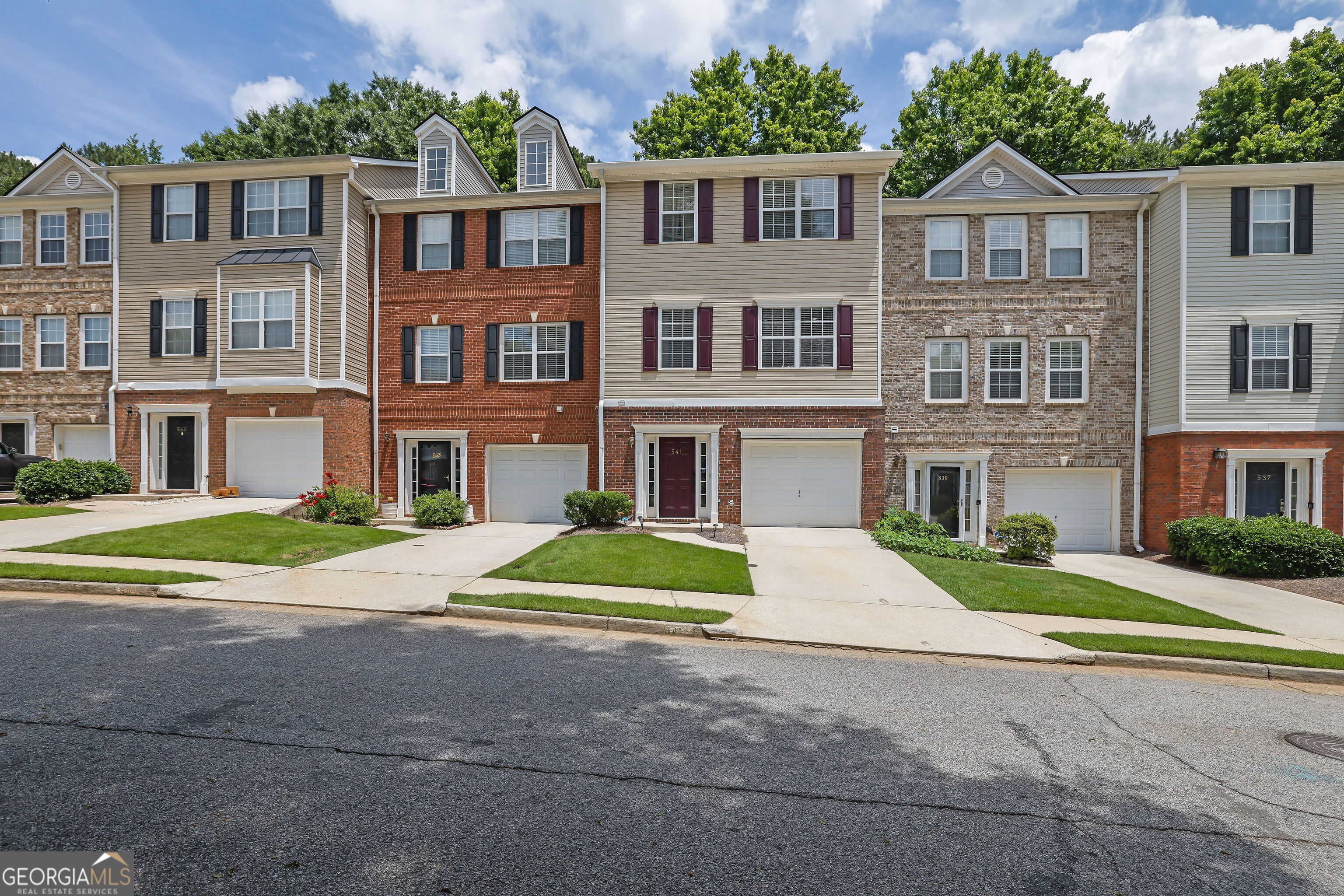 541 Lantern Wood Drive Scottdale GA 30079