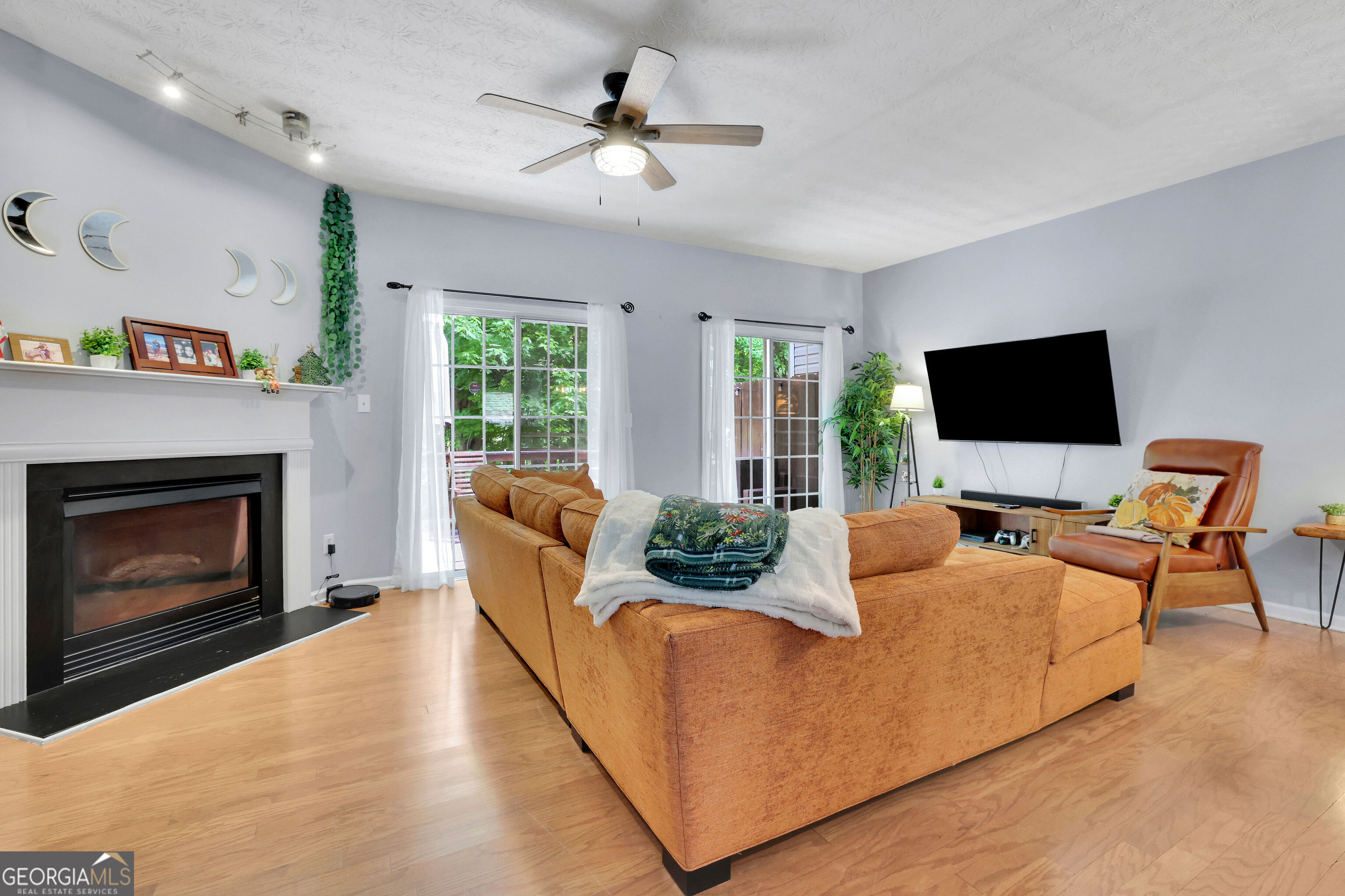 541 Lantern Wood Drive Scottdale GA 30079