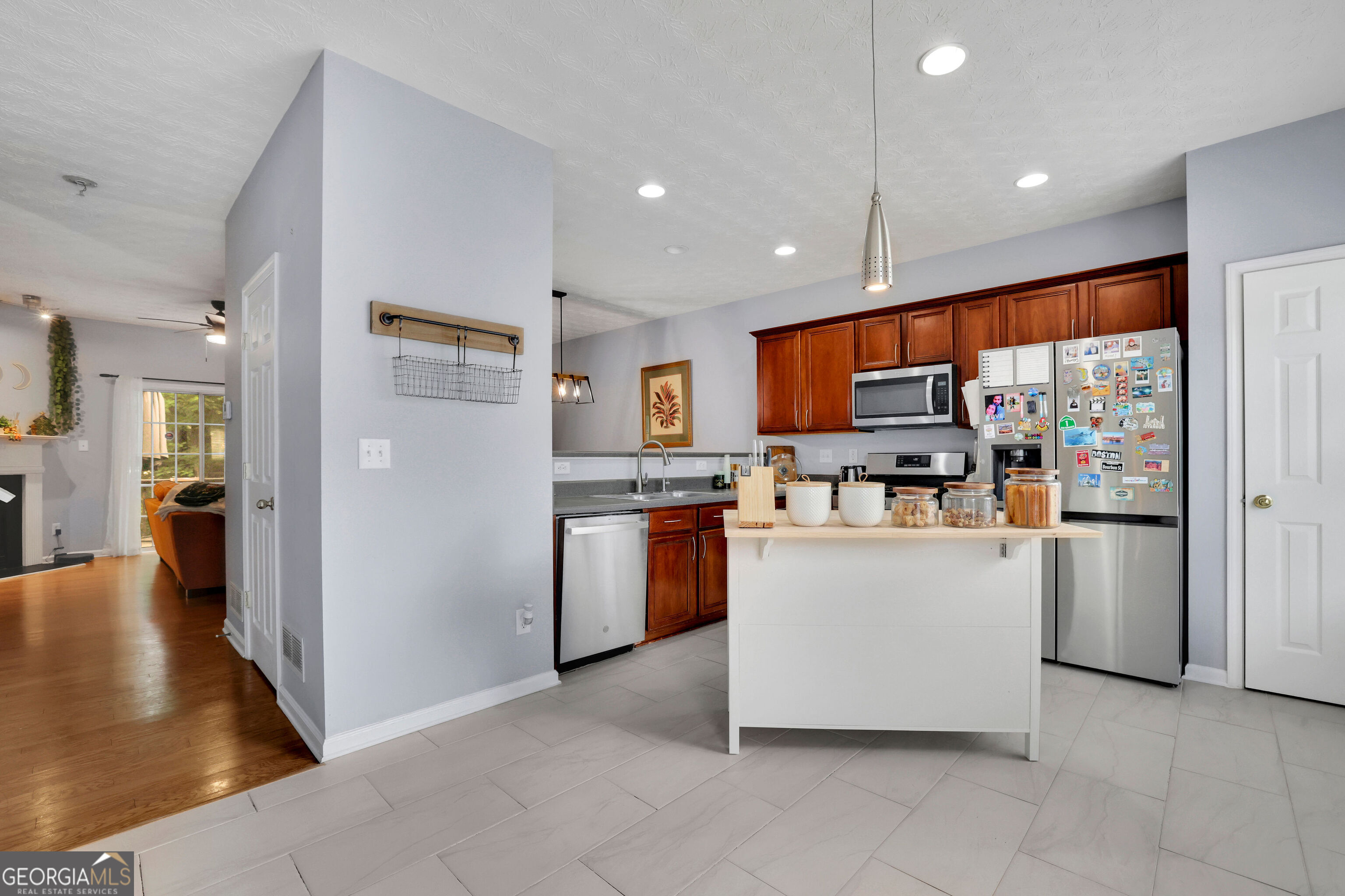 541 Lantern Wood Drive Scottdale GA 30079