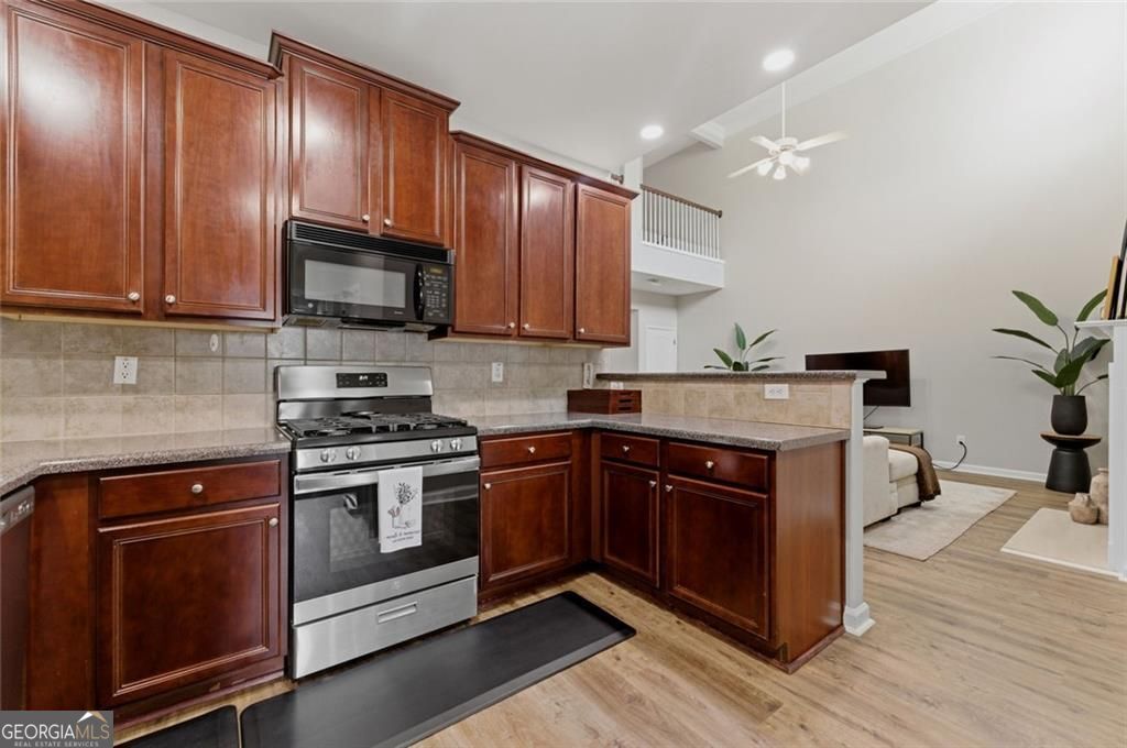 1142 Lake Point Way Suwanee GA 30024