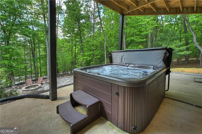 346 Logan Drive Mineral Bluff GA 30559
