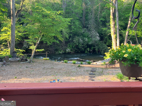 308 Hemlock Trail Blue Ridge GA 30513