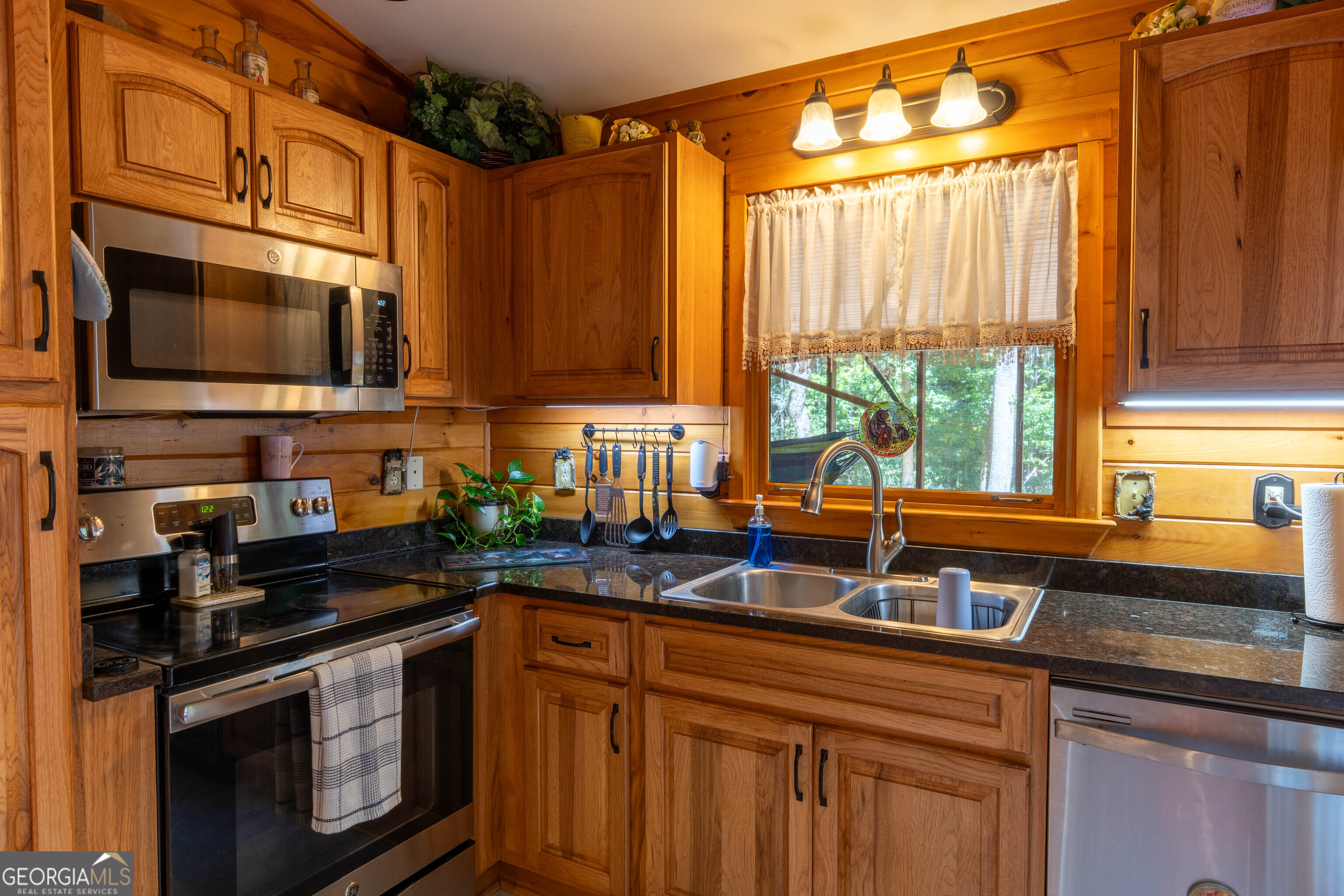 308 Hemlock Trail Blue Ridge GA 30513