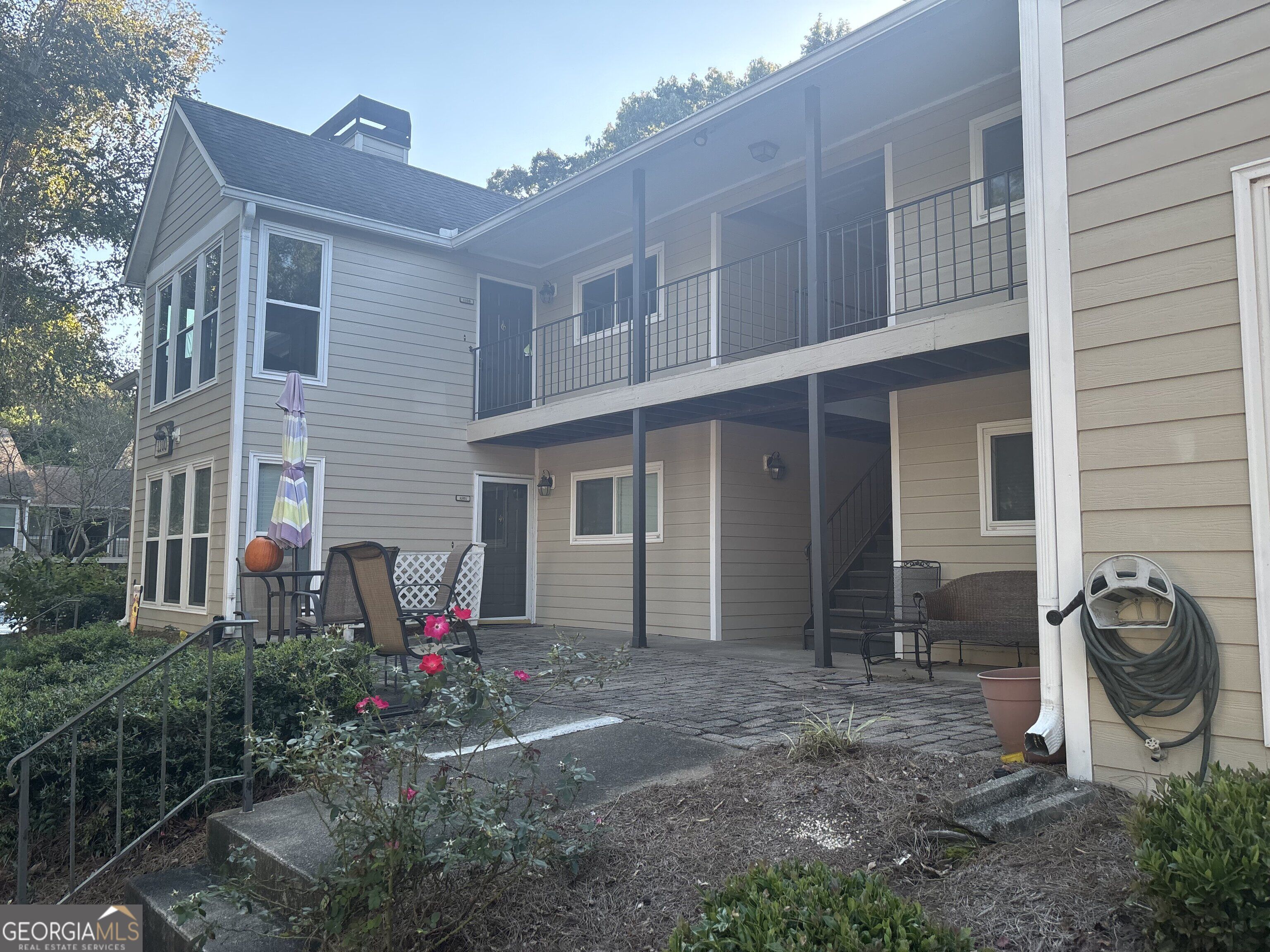 1113 Lake Pointe Circle Roswell GA 30075