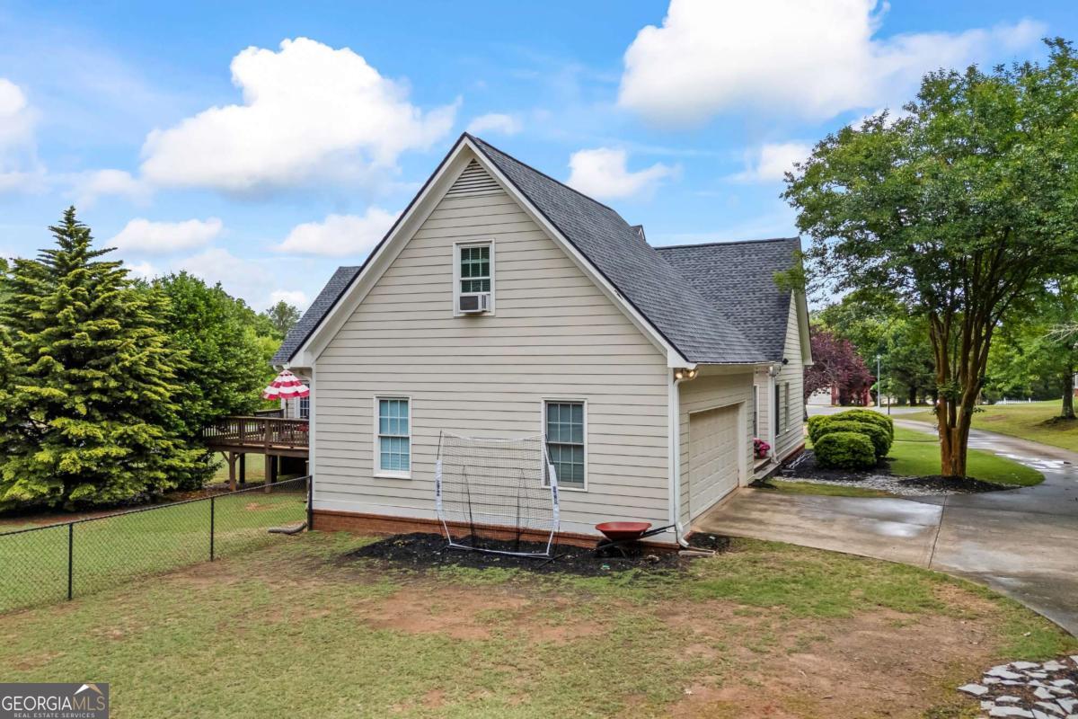 1080 Lakeside Court Bishop GA 30621