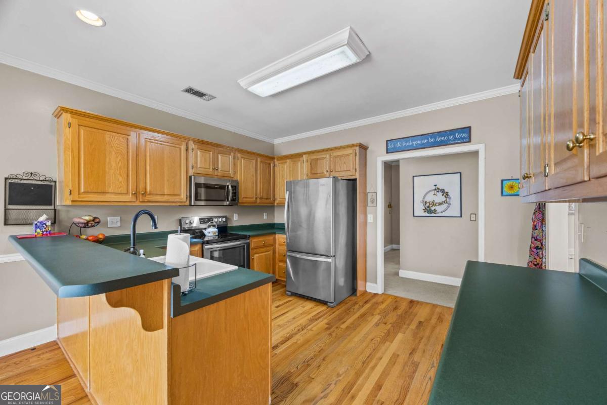 1080 Lakeside Court Bishop GA 30621