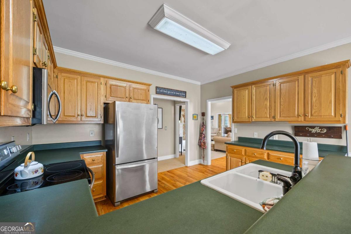 1080 Lakeside Court Bishop GA 30621