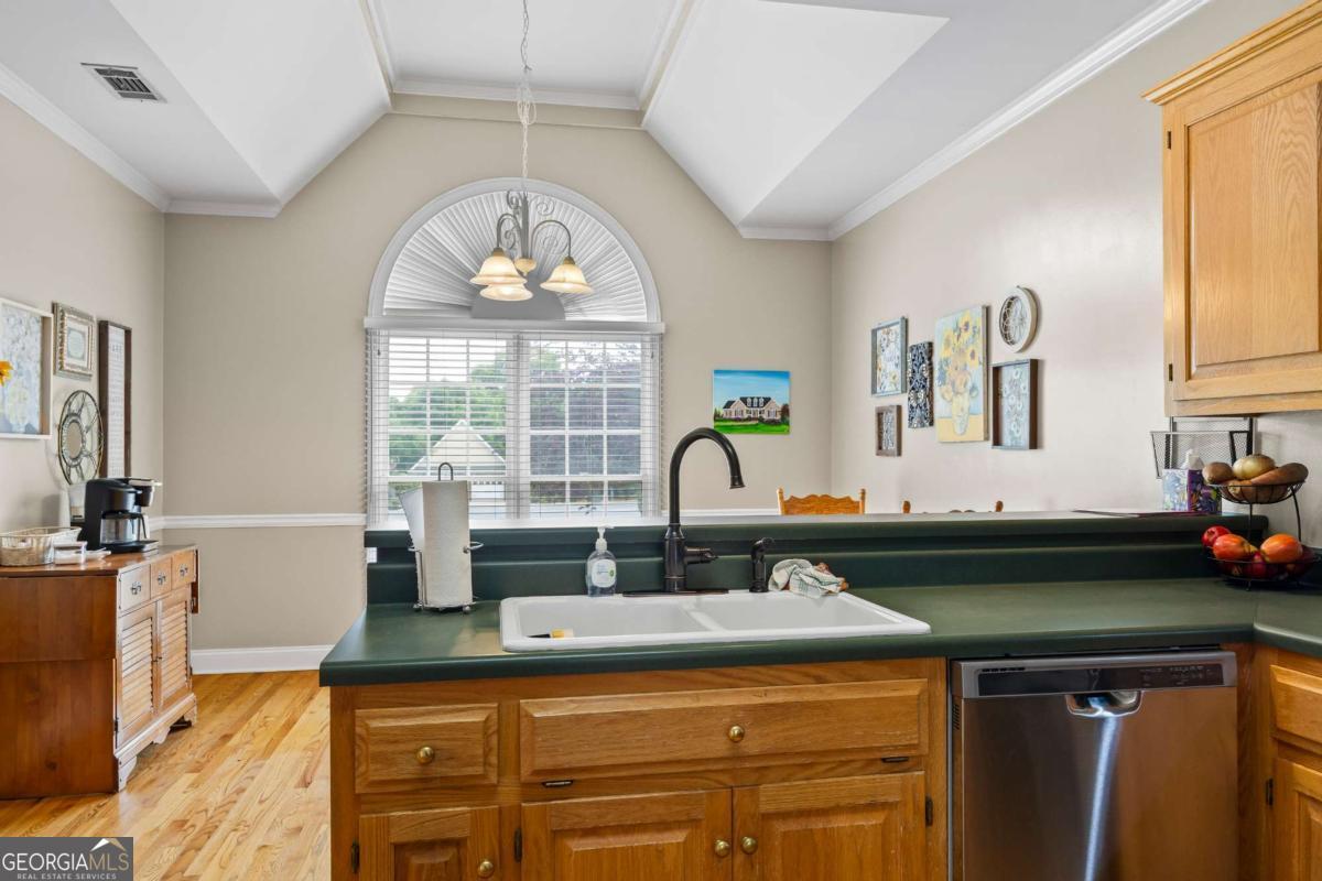 1080 Lakeside Court Bishop GA 30621