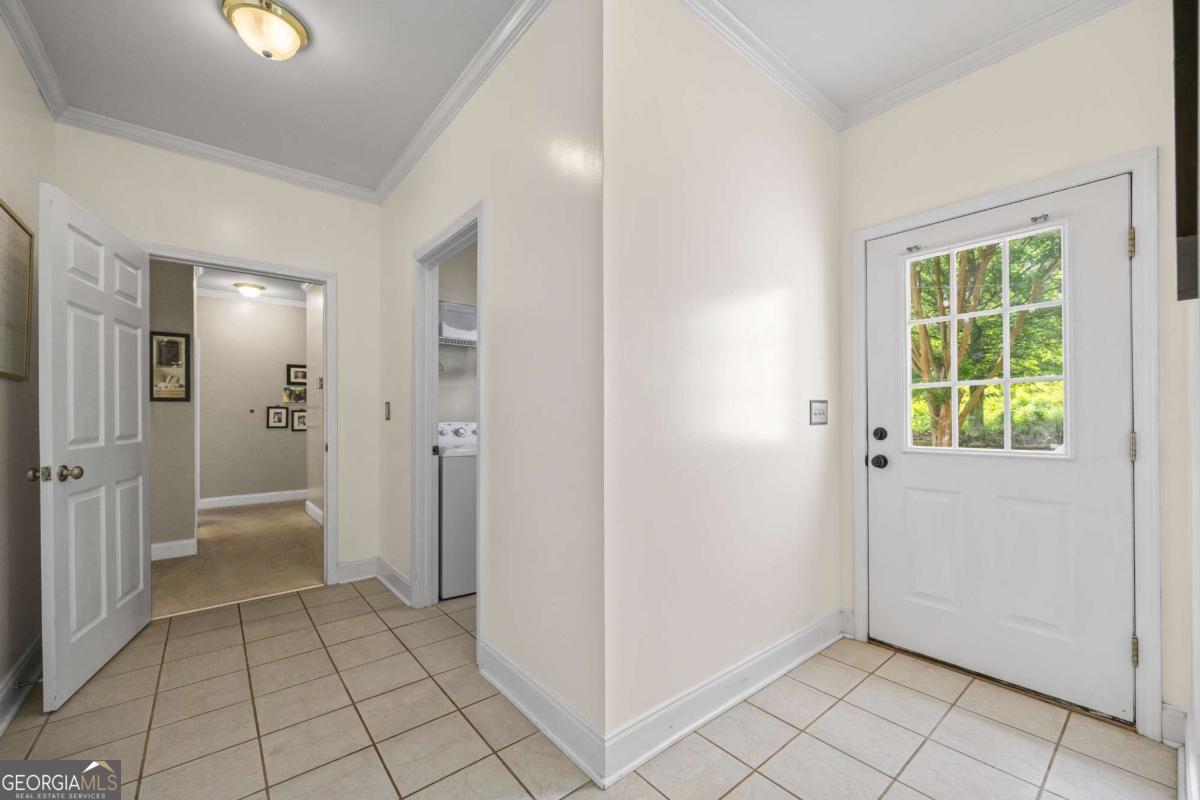 1080 Lakeside Court Bishop GA 30621