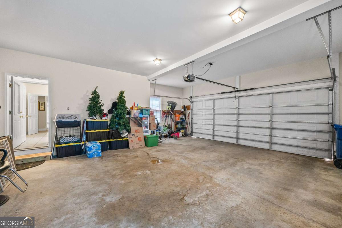1080 Lakeside Court Bishop GA 30621