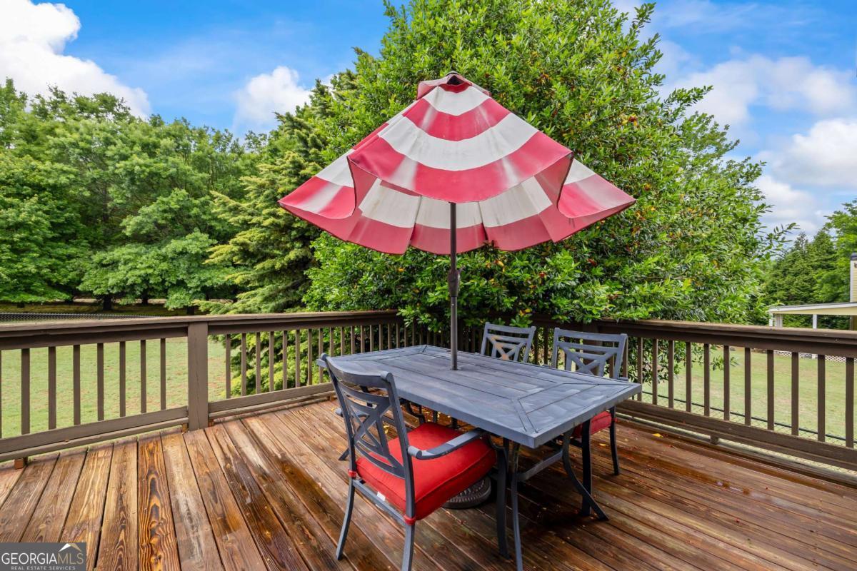 1080 Lakeside Court Bishop GA 30621