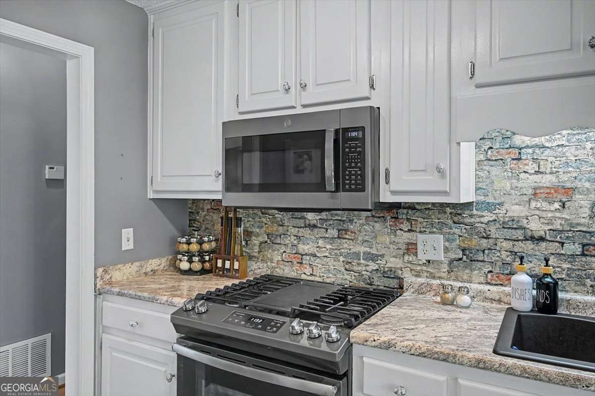 166 Hanover Circle SE Calhoun GA 30701