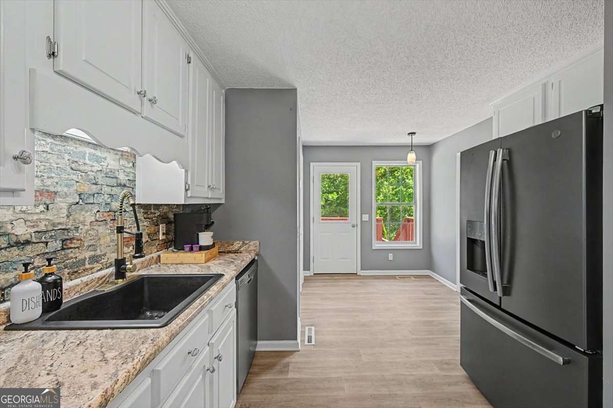 166 Hanover Circle SE Calhoun GA 30701