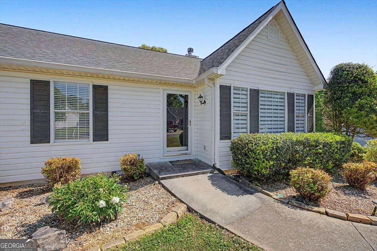 166 Hanover Circle SE Calhoun GA 30701