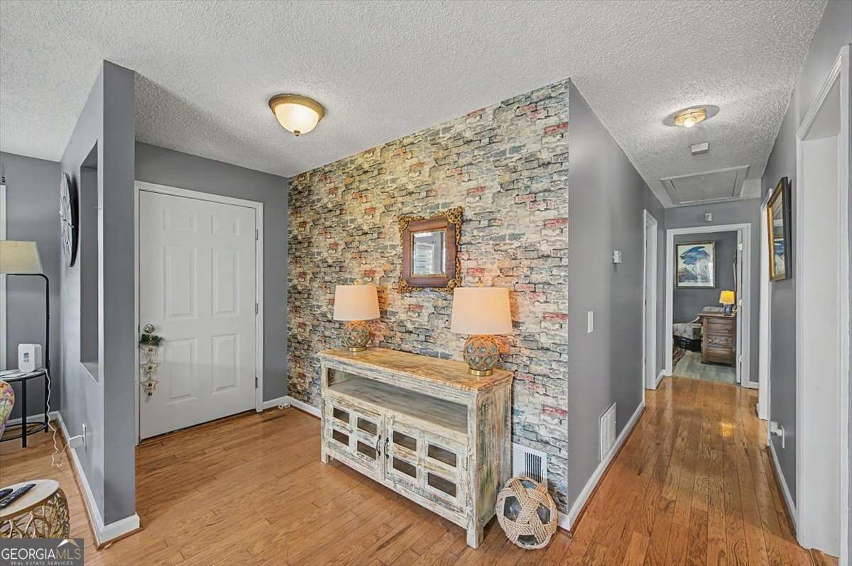 166 Hanover Circle SE Calhoun GA 30701