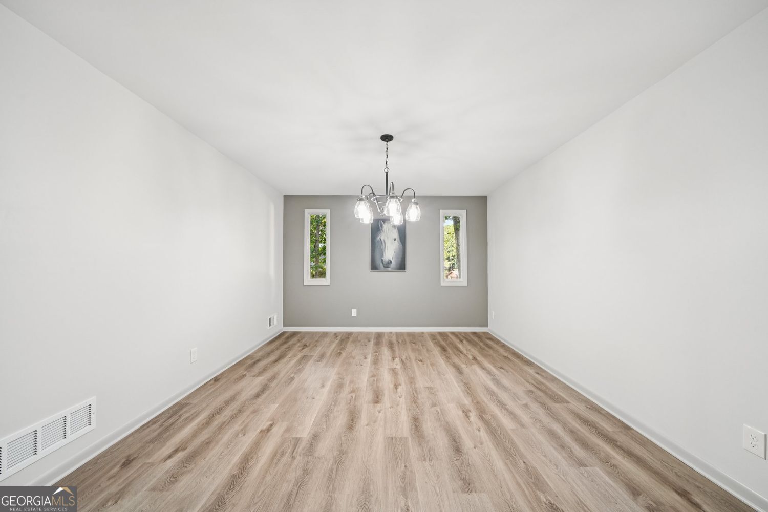 230 Lakeview Ridge E Roswell GA 30076